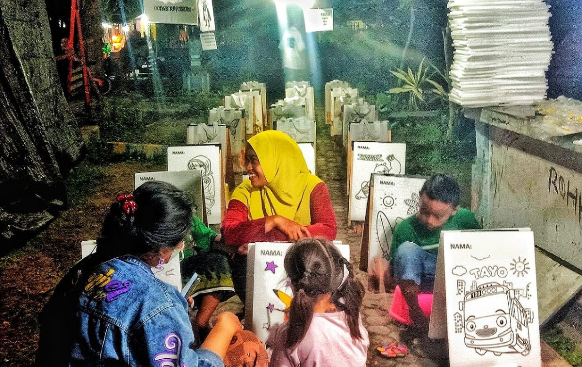 Wahana Mewarnai, Mengasah Bakat Menggambar Anak di Sula