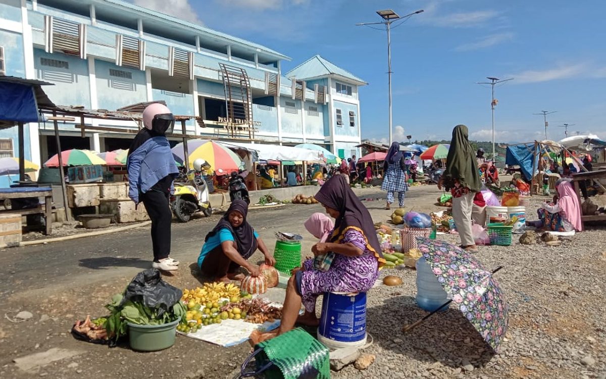 Pedagang Musiman Butuh Sentuhan Pemda Sula