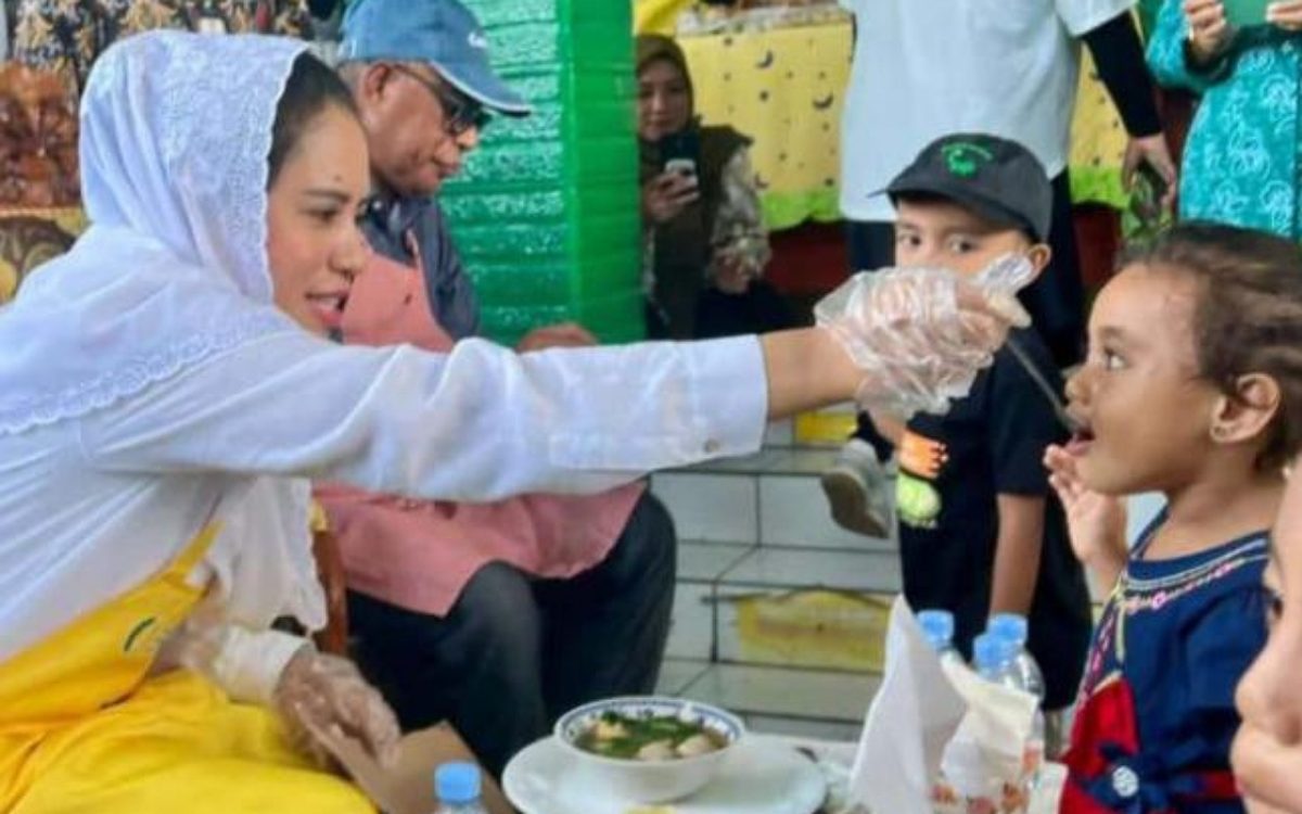 Bupati Kepulauan Sula Hadiri Giat Stunting