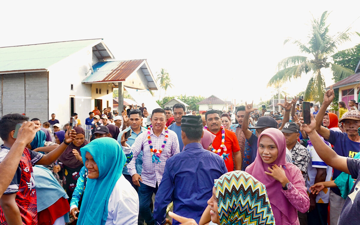 Warga Enam Desa di Sula Barat, Akui Nikmati Listrik Karena Hendrata